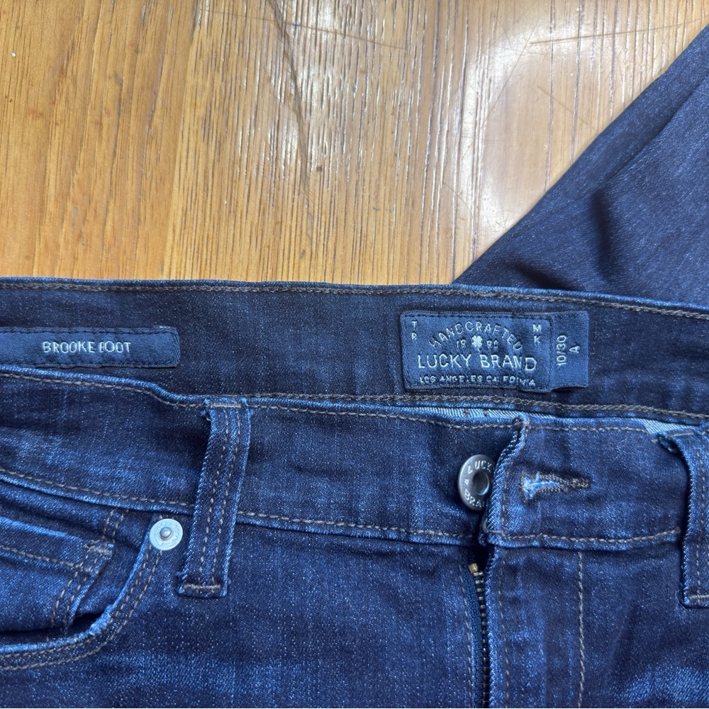 Lucky Brand Women’s Dark Blue Jeans